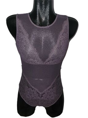 La Vie En Rose Lace & Mesh Teddy Myriam Bodysuit In A Plum Color Size S